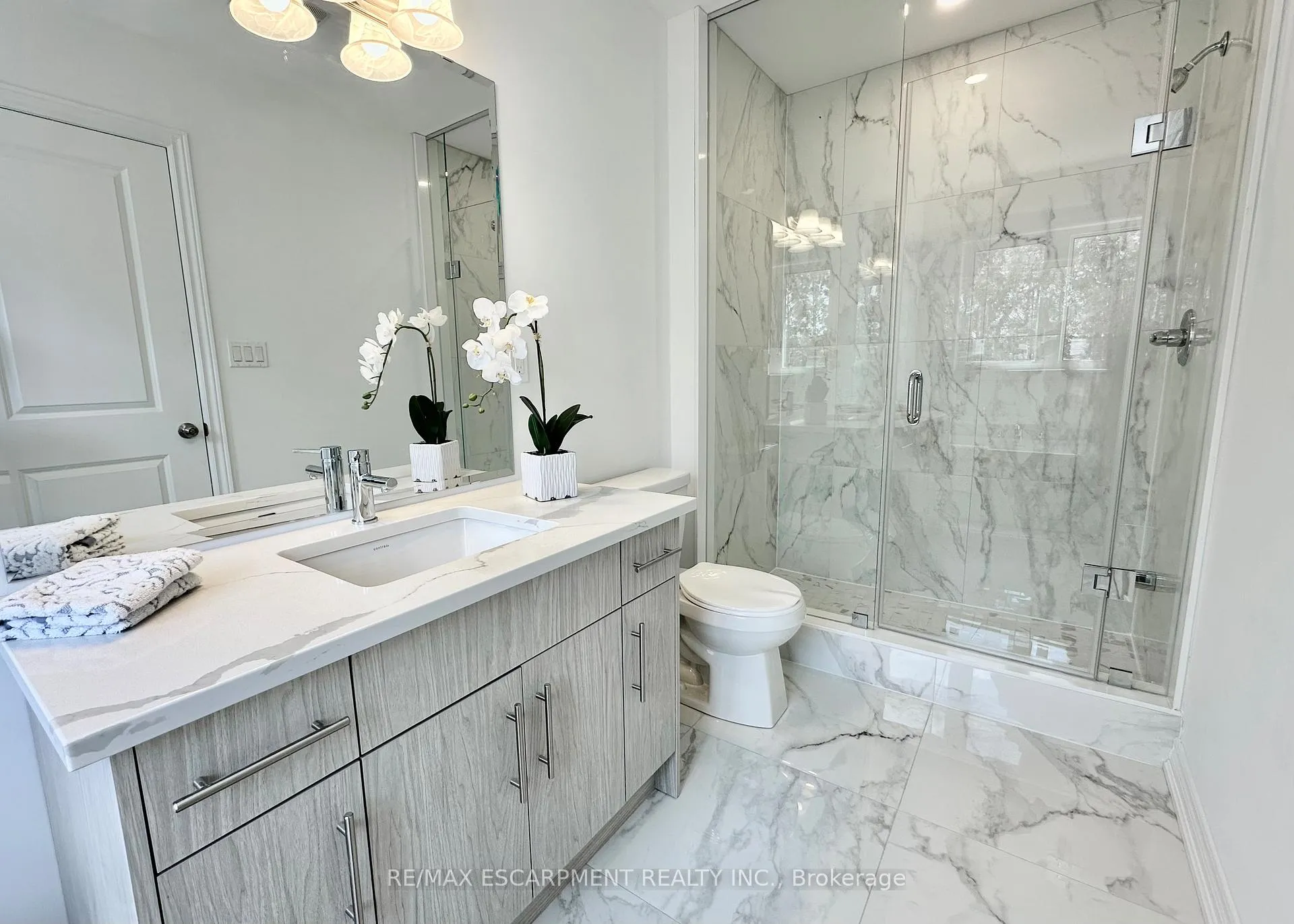 Photo 24 of 15 Davinci Boulevard, Hamilton, Carpenter — HOMEH