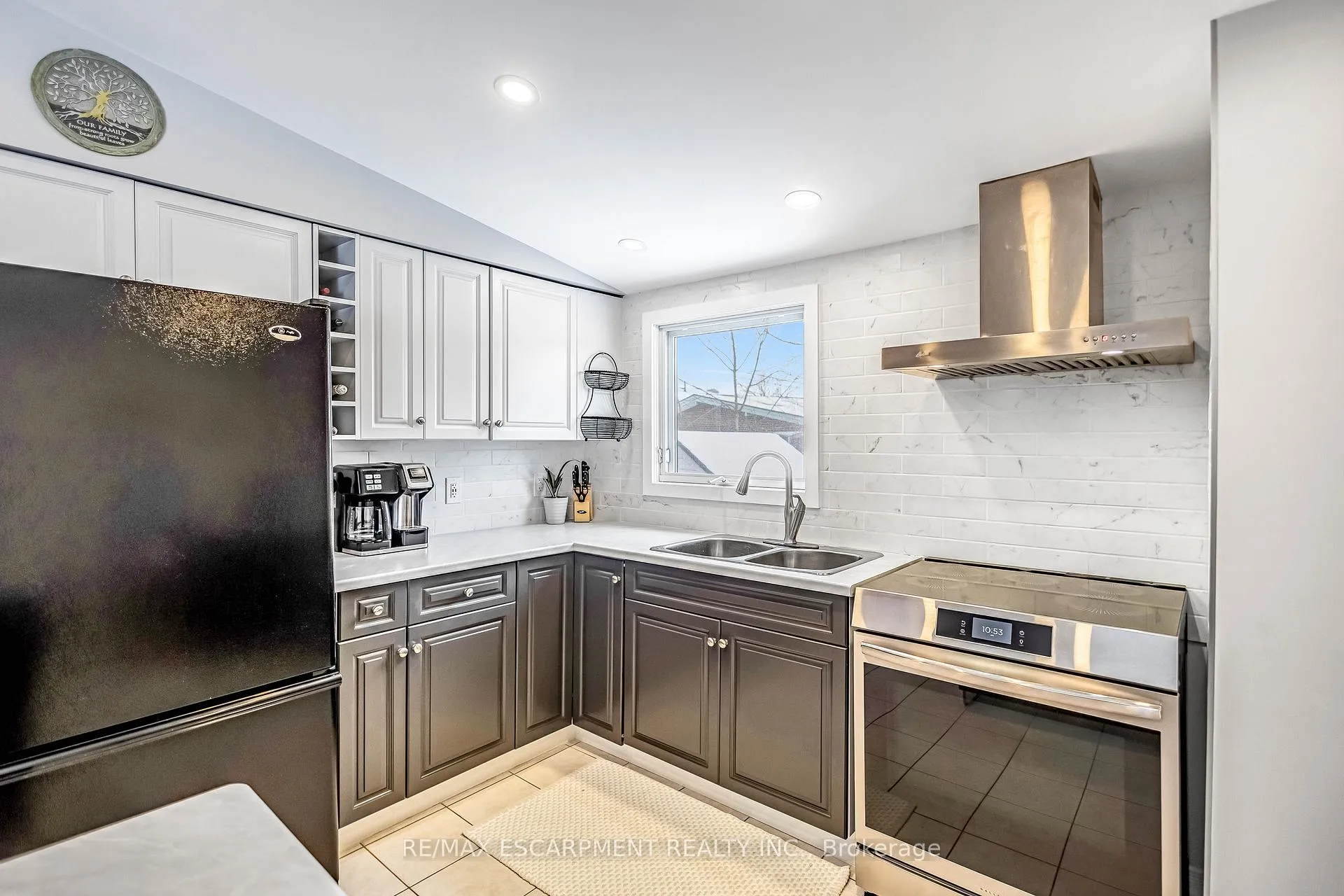 Photo 9 of 5 Carrington Court, Hamilton, Bruleville — HOMEH