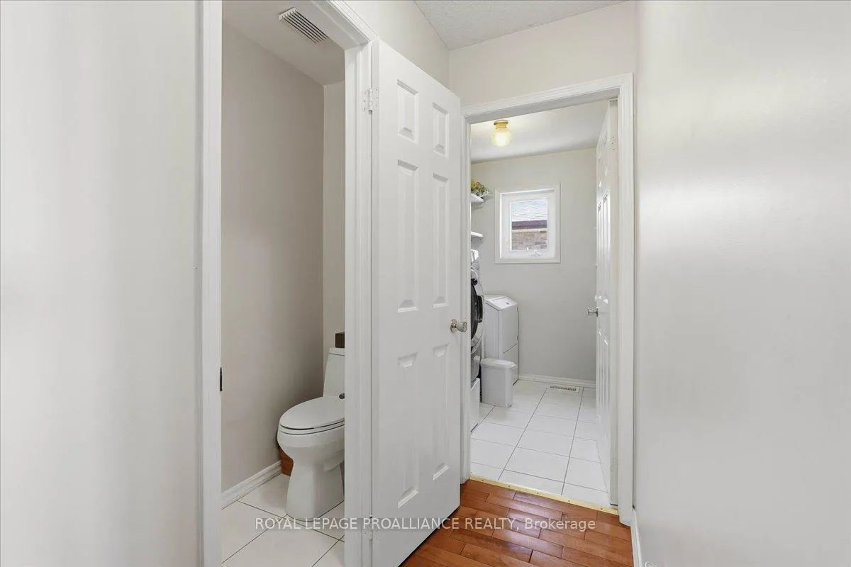 Photo 17 of 276 College Street W, Belleville, Belleville Ward — HOMEH