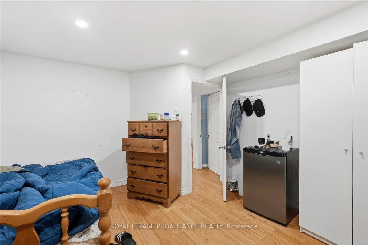 Photo 37 of 276 College Street W, Belleville, Belleville Ward — HOMEH