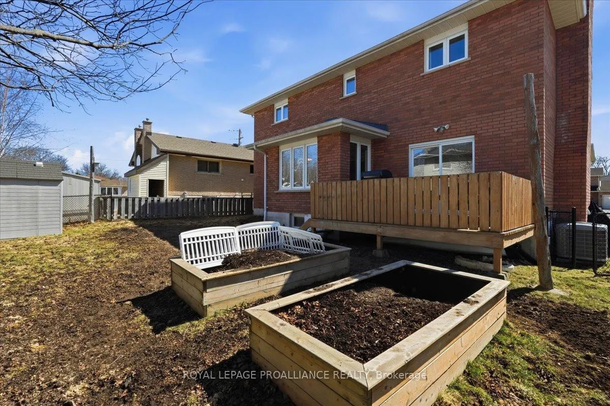 Photo 42 of 276 College Street W, Belleville, Belleville Ward — HOMEH