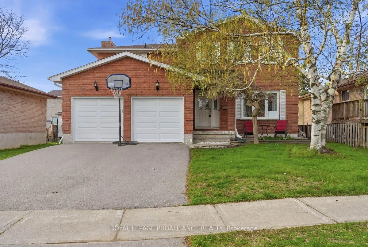 Photo 1 of 276 College Street W, Belleville, Belleville Ward — HOMEH