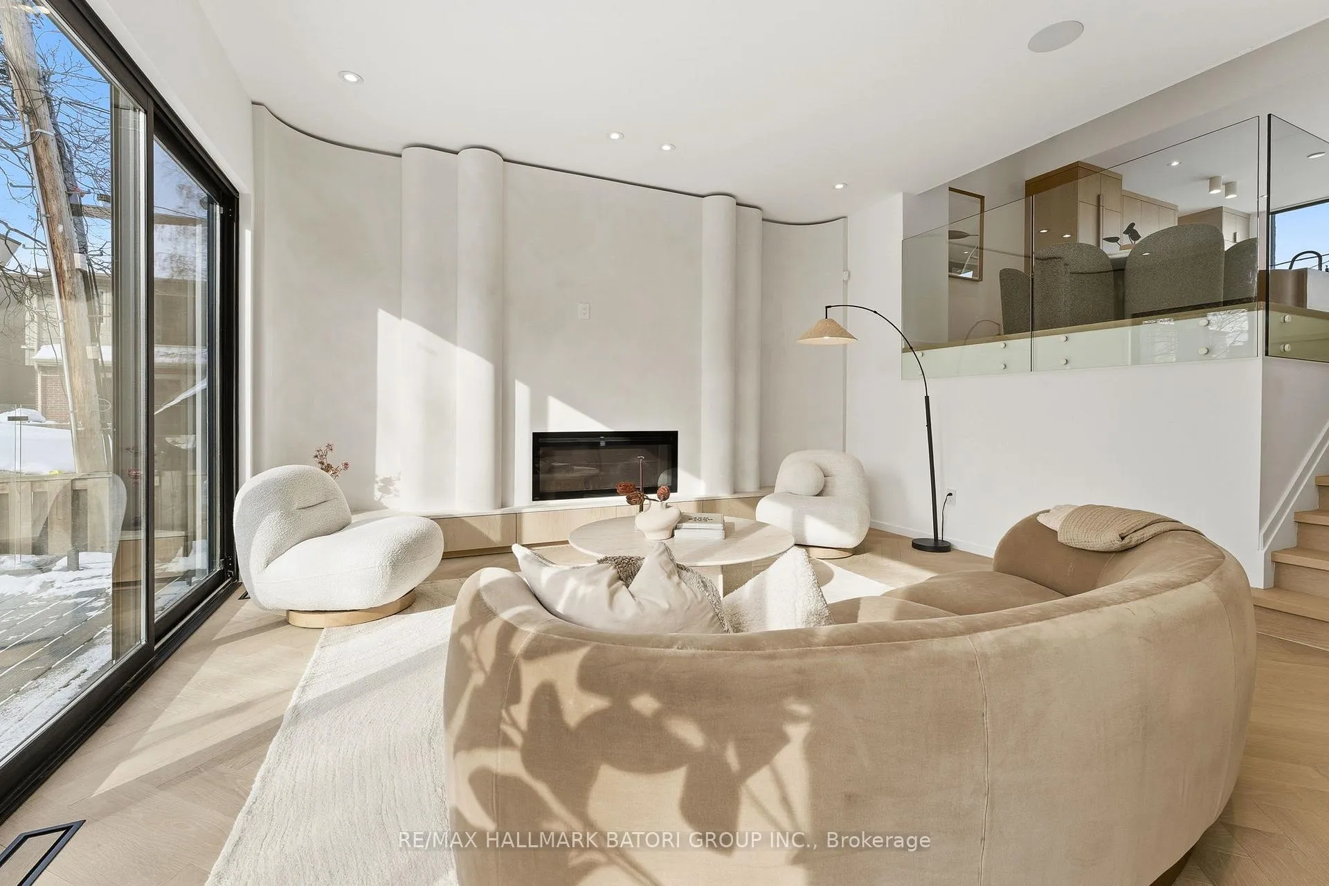 Photo 3 of 532 Duplex Avenue, Toronto, Yonge-Eglinton — HOMEH