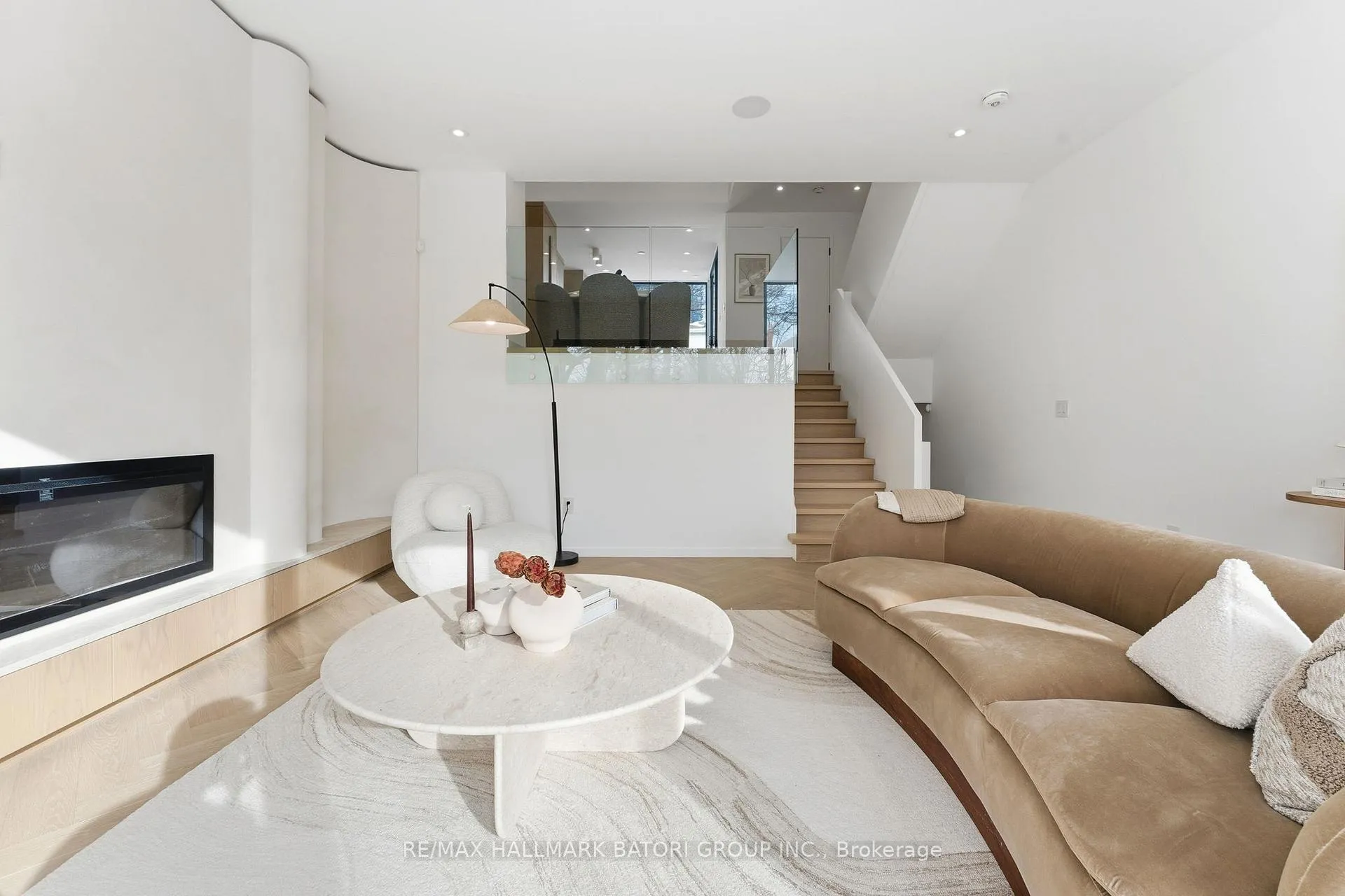 Photo 4 of 532 Duplex Avenue, Toronto, Yonge-Eglinton — HOMEH