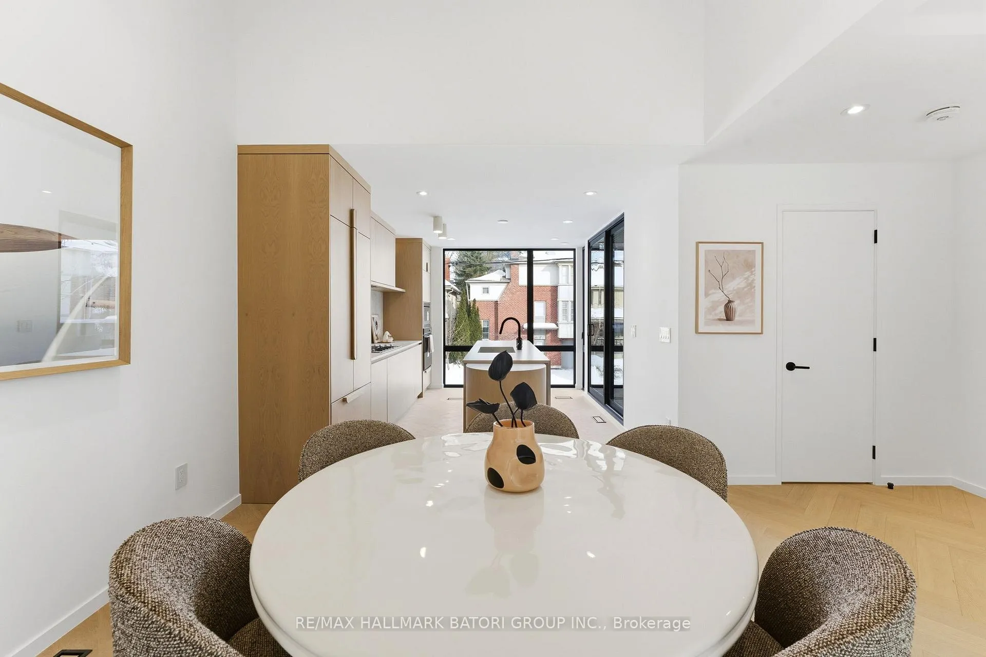 Photo 7 of 532 Duplex Avenue, Toronto, Yonge-Eglinton — HOMEH