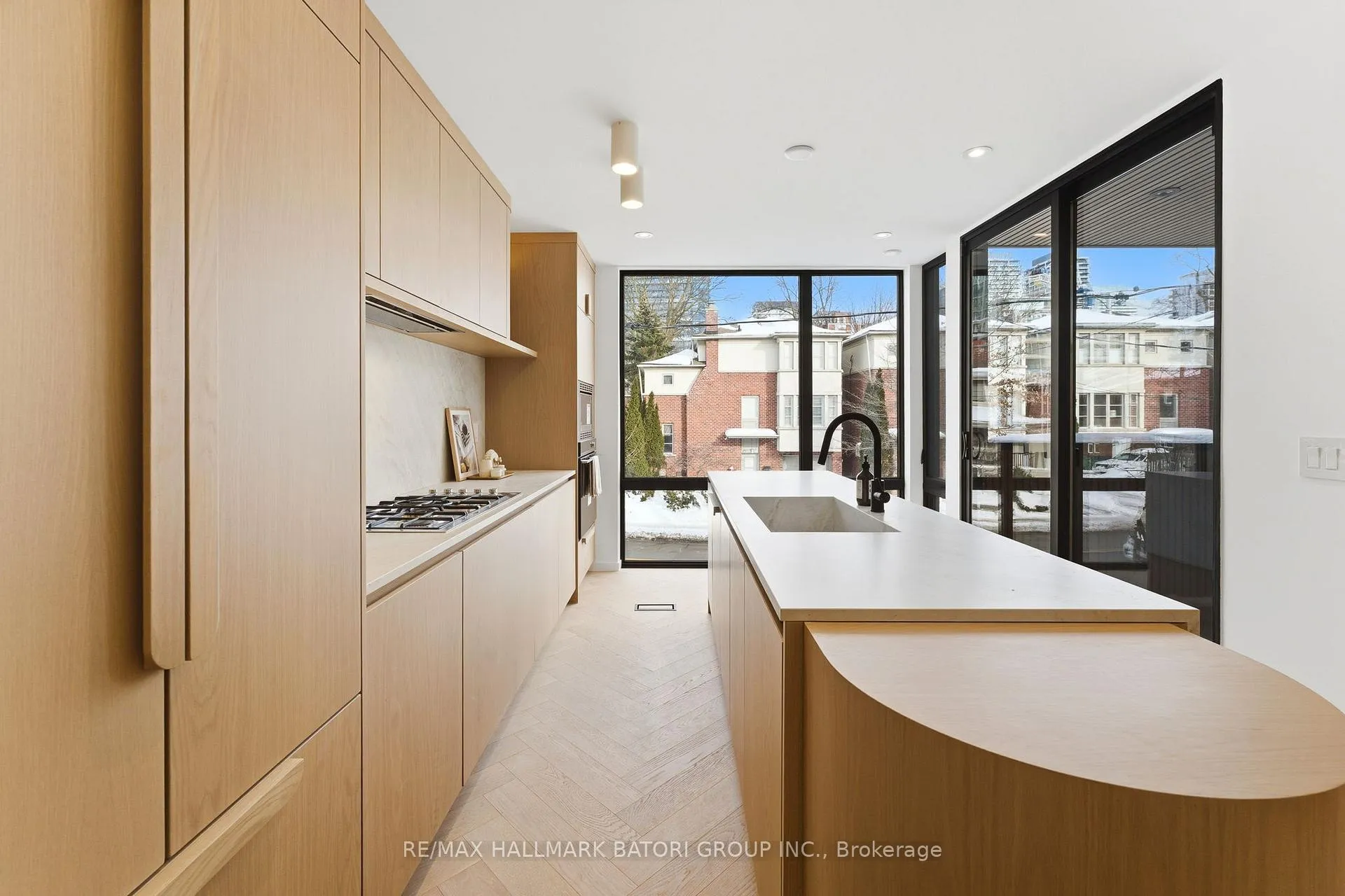 Photo 9 of 532 Duplex Avenue, Toronto, Yonge-Eglinton — HOMEH