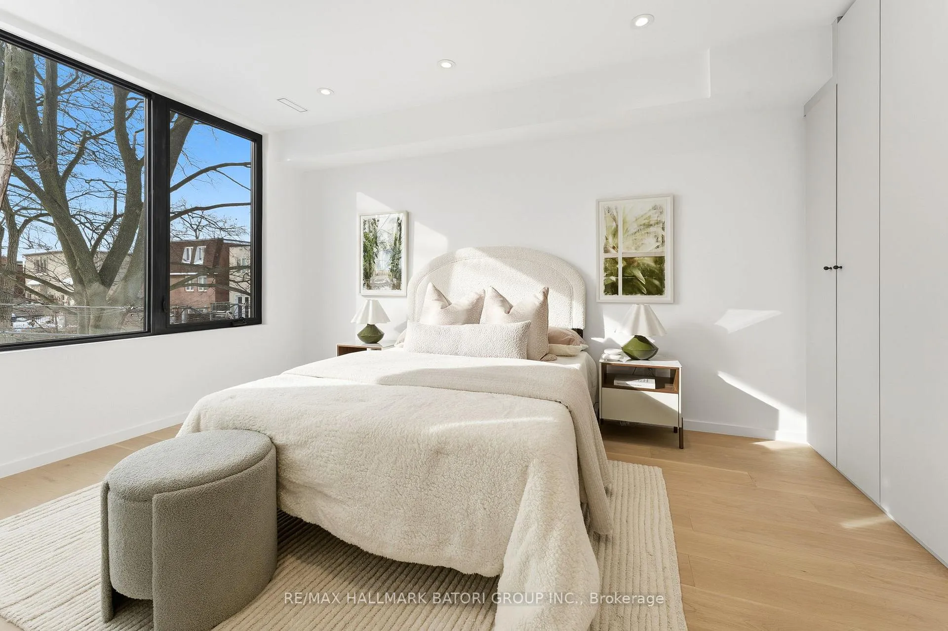 Photo 12 of 532 Duplex Avenue, Toronto, Yonge-Eglinton — HOMEH