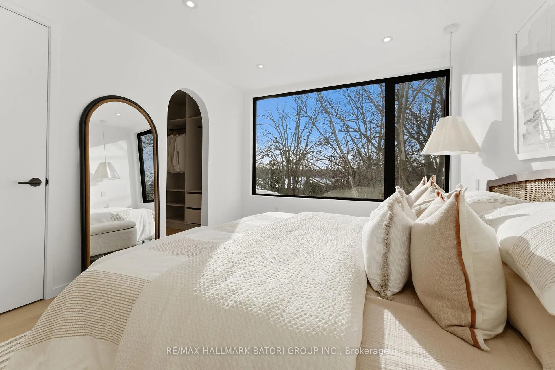 Photo 21 of 532 Duplex Avenue, Toronto, Yonge-Eglinton — HOMEH