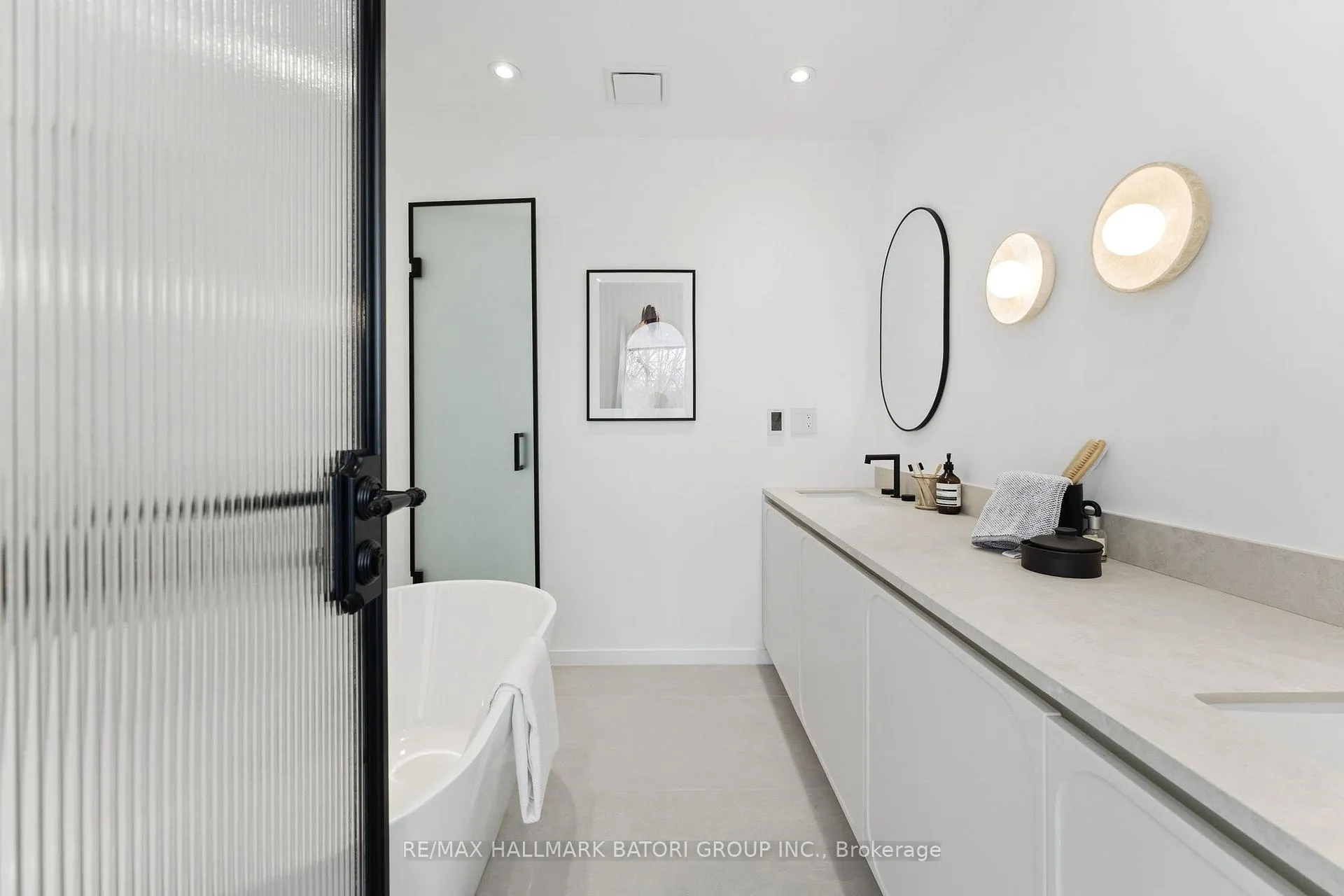 Photo 23 of 532 Duplex Avenue, Toronto, Yonge-Eglinton — HOMEH