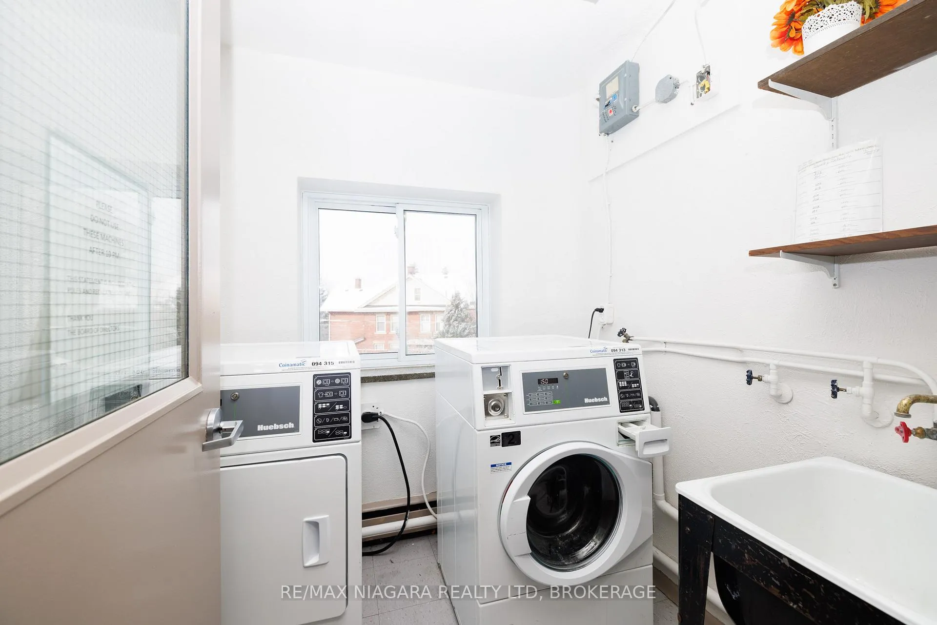 Photo 28 of Unit 404, 14 Norris Place, St. Catharines, Downtown — HOMEH