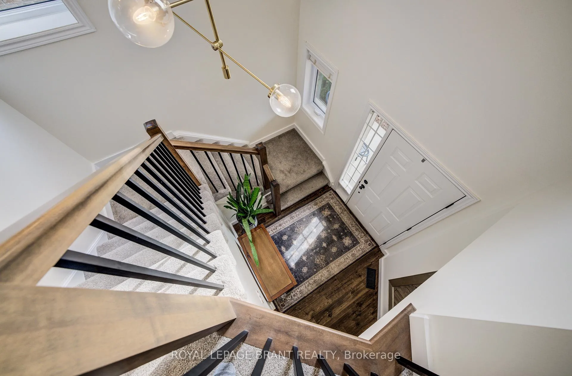 Photo 3 of 96 Wilton Road, Guelph, Victoria North — HOMEH