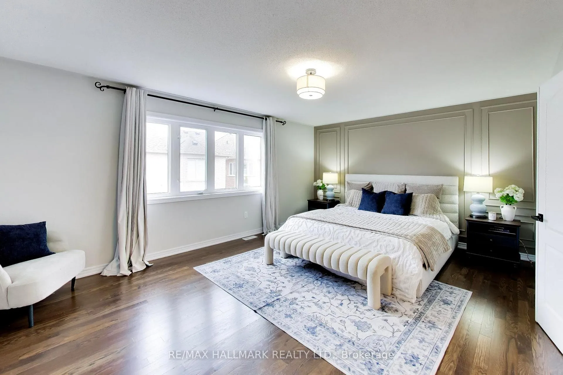 Photo 10 of 25 Chagall Drive, Vaughan, Patterson — HOMEH