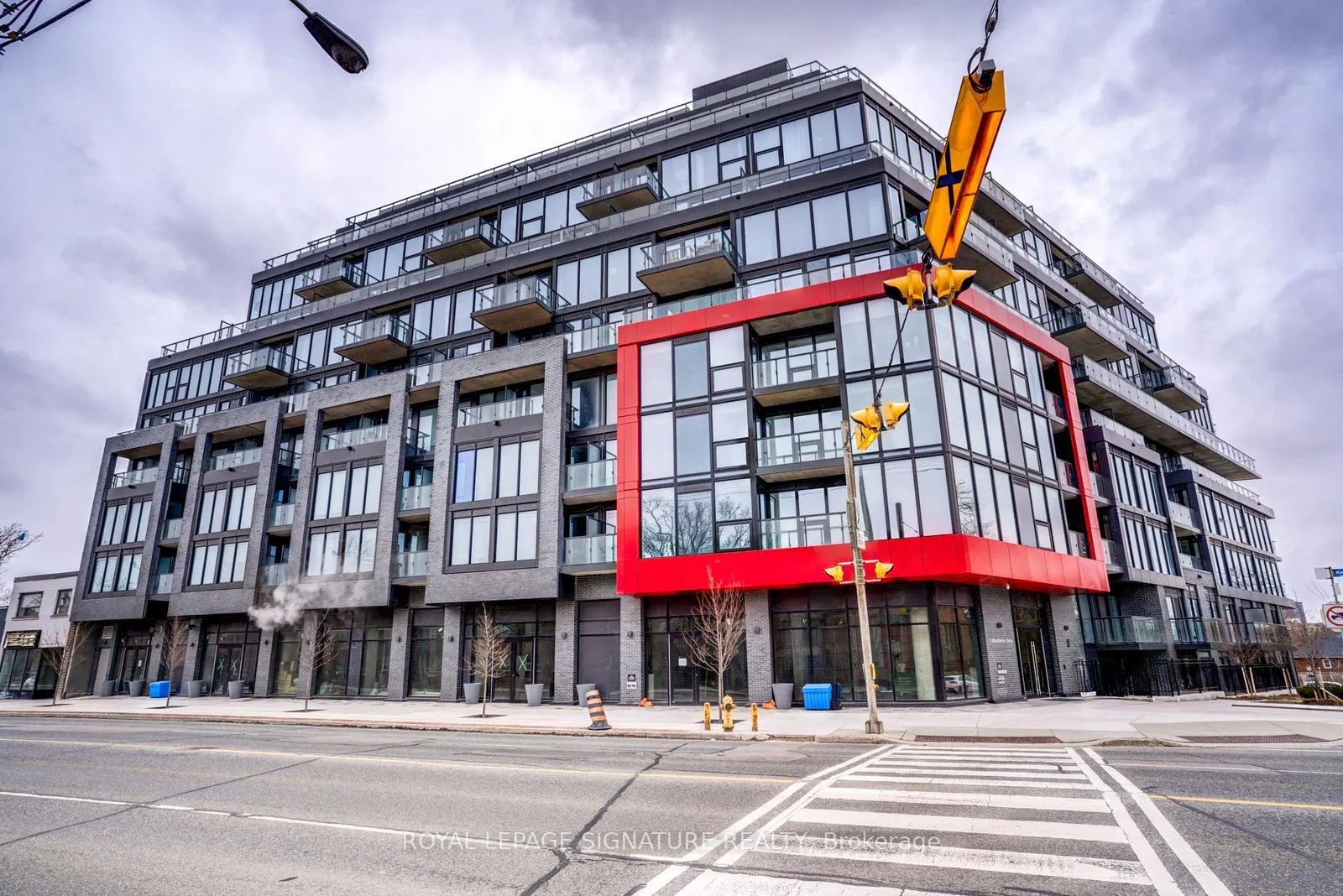 Front of Unit 814, 2 Manderley Drive