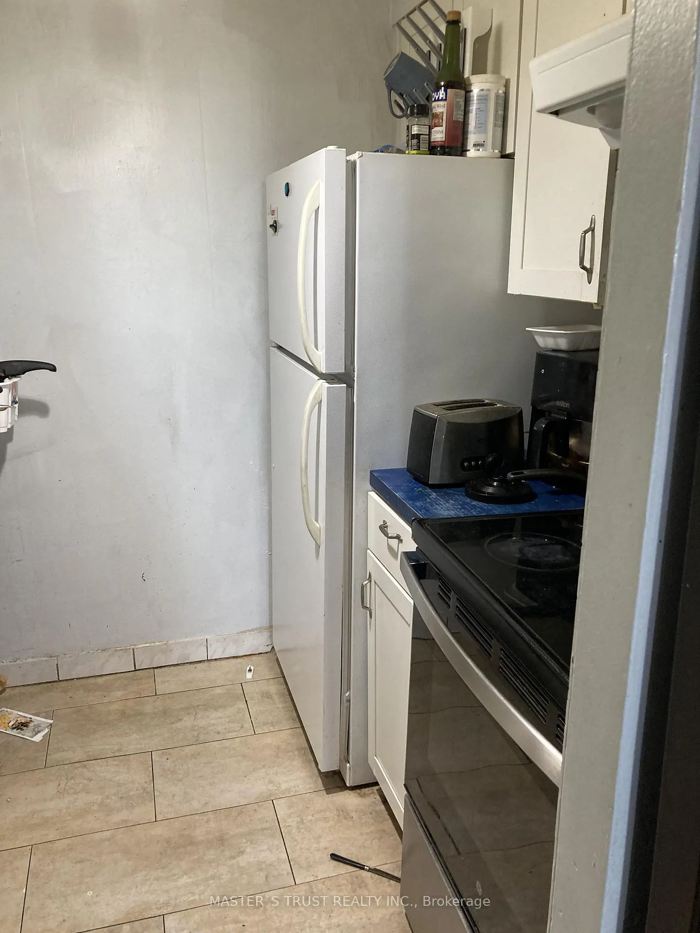 Photo 4 of Unit 1202, 100 Lotherton Pathway, North York, Yorkdale-Glen Park — HOMEH
