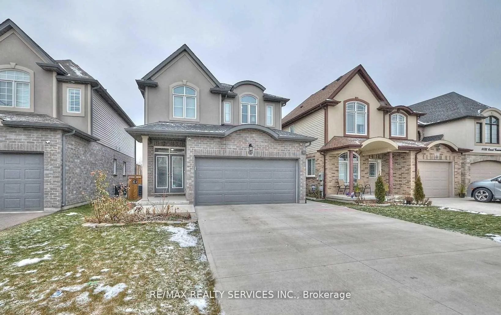 Front of Unit Bsmt, 6045 Ernest Crescent