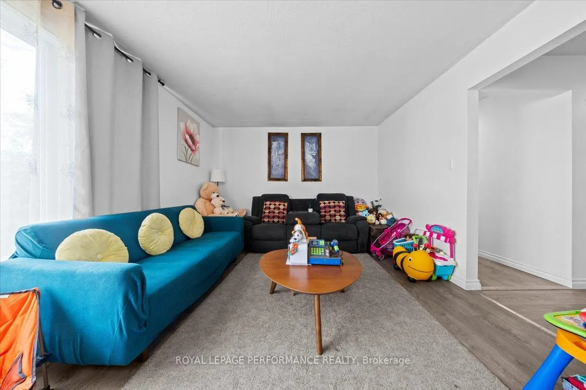 Photo 2 of Unit 2, 1702 Russell Road, Ottawa, Riverview Park — HOMEH