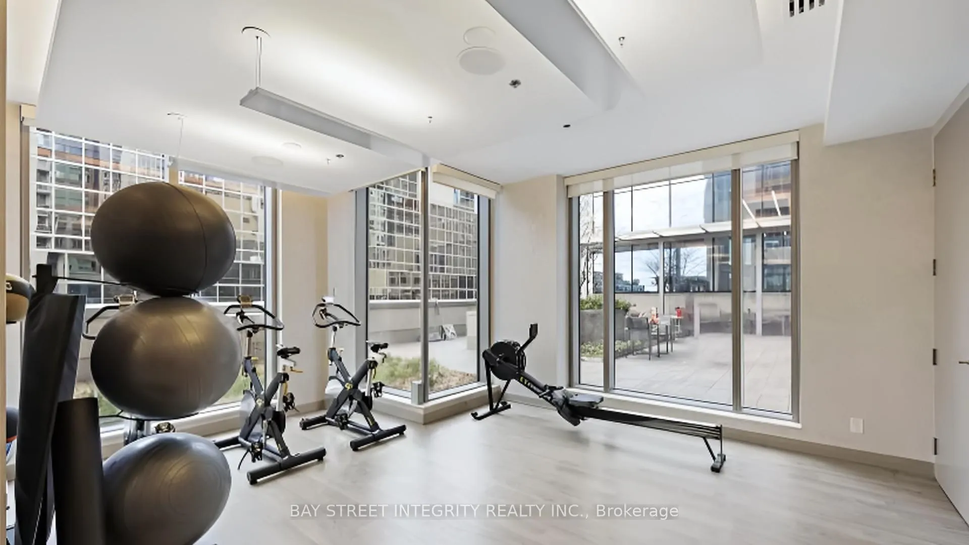 Photo 6 of Unit 2108, 88 Scott Street, Toronto, Church-Yonge Corridor — HOMEH