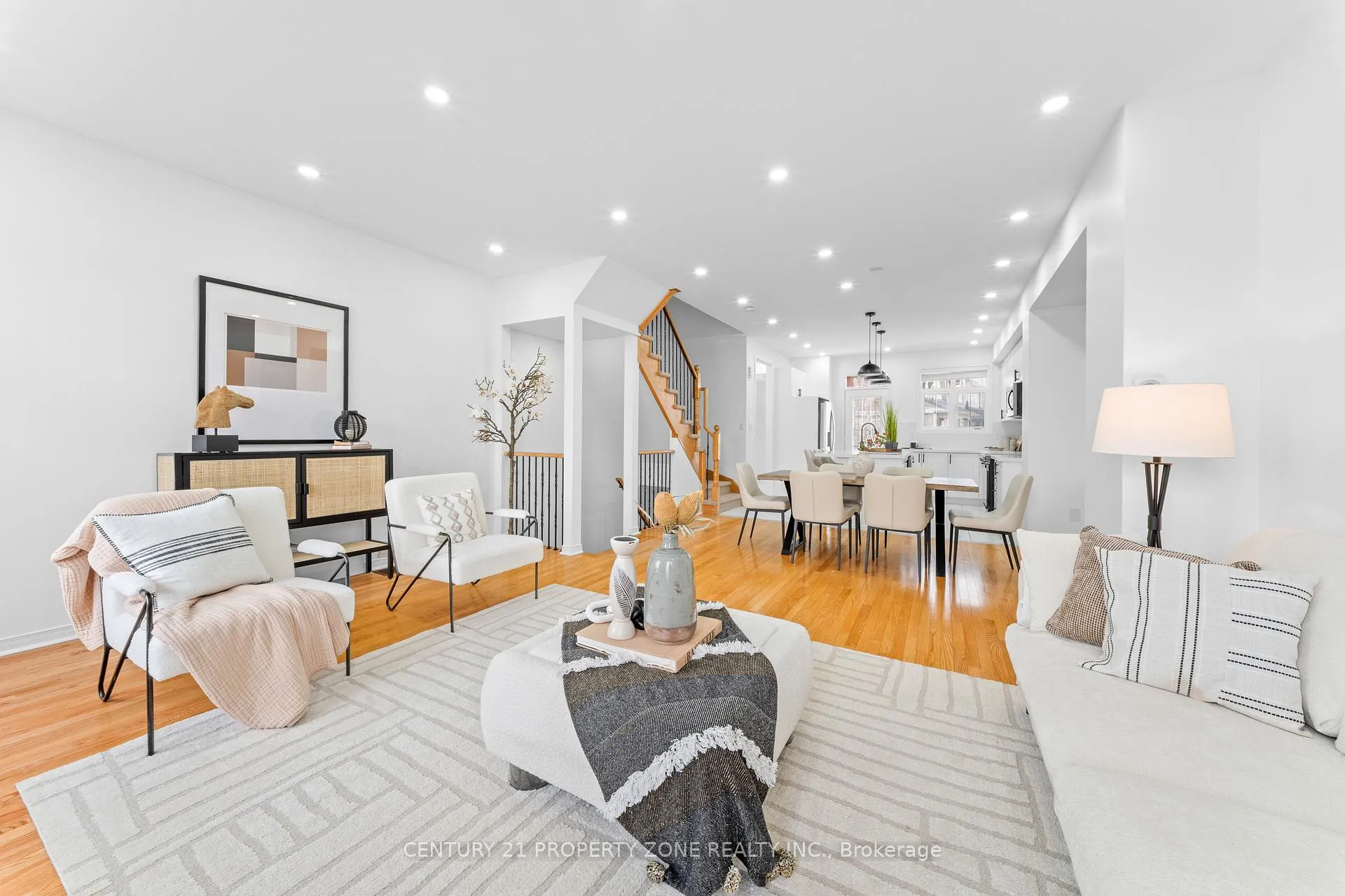 Photo 6 of Unit 13, 1701 Finch Avenue, Pickering, Village East — HOMEH