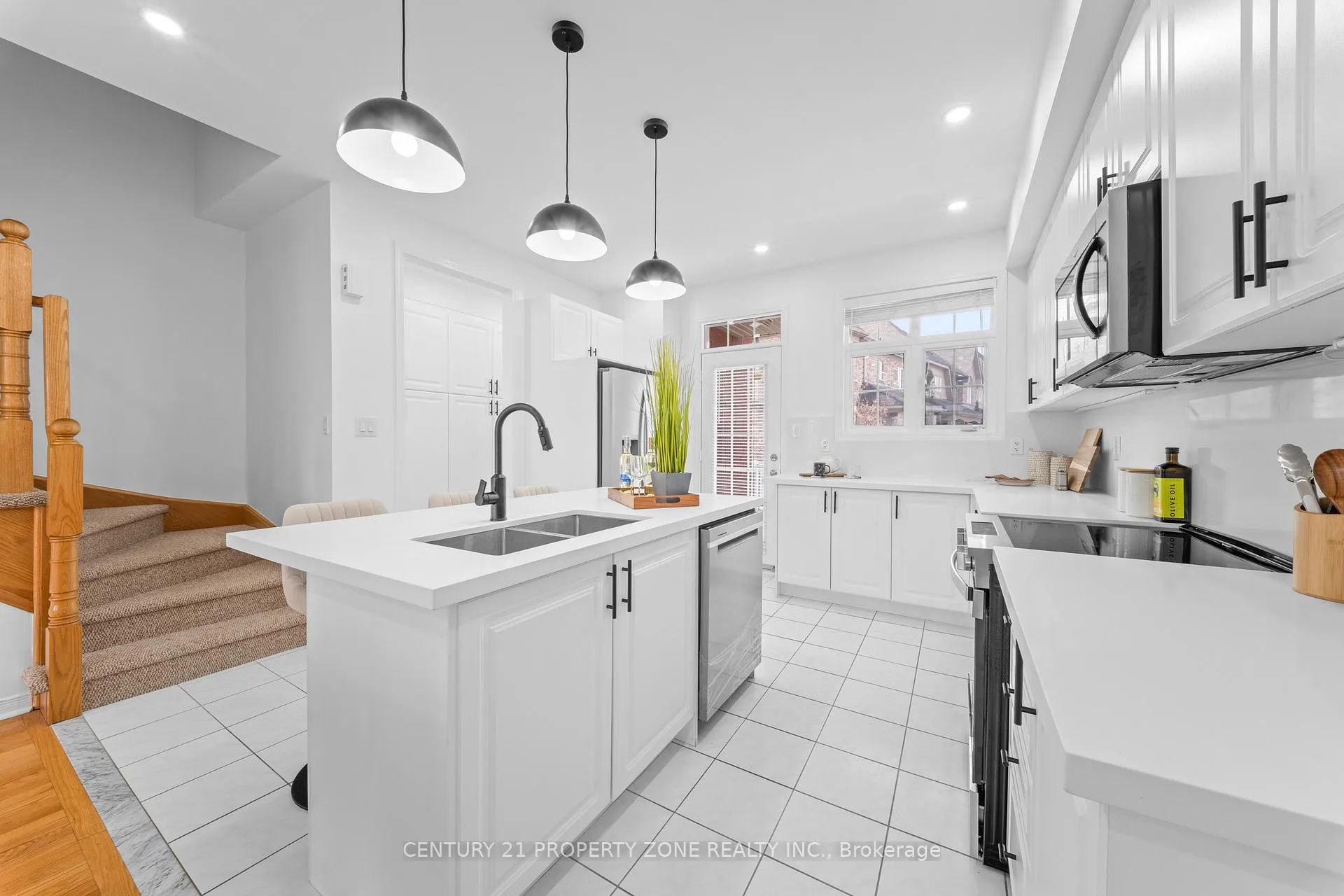 Photo 11 of Unit 13, 1701 Finch Avenue, Pickering, Village East — HOMEH