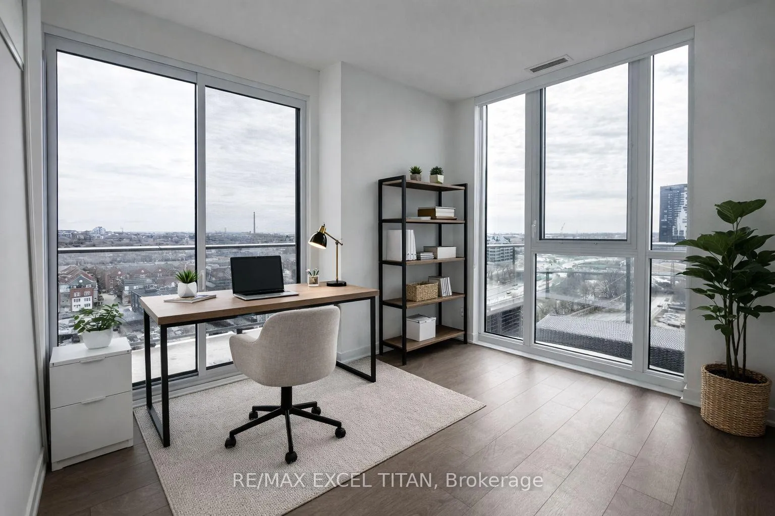 Photo 10 of Unit 1108, 5 Defries Street, Toronto, Regent Park — HOMEH