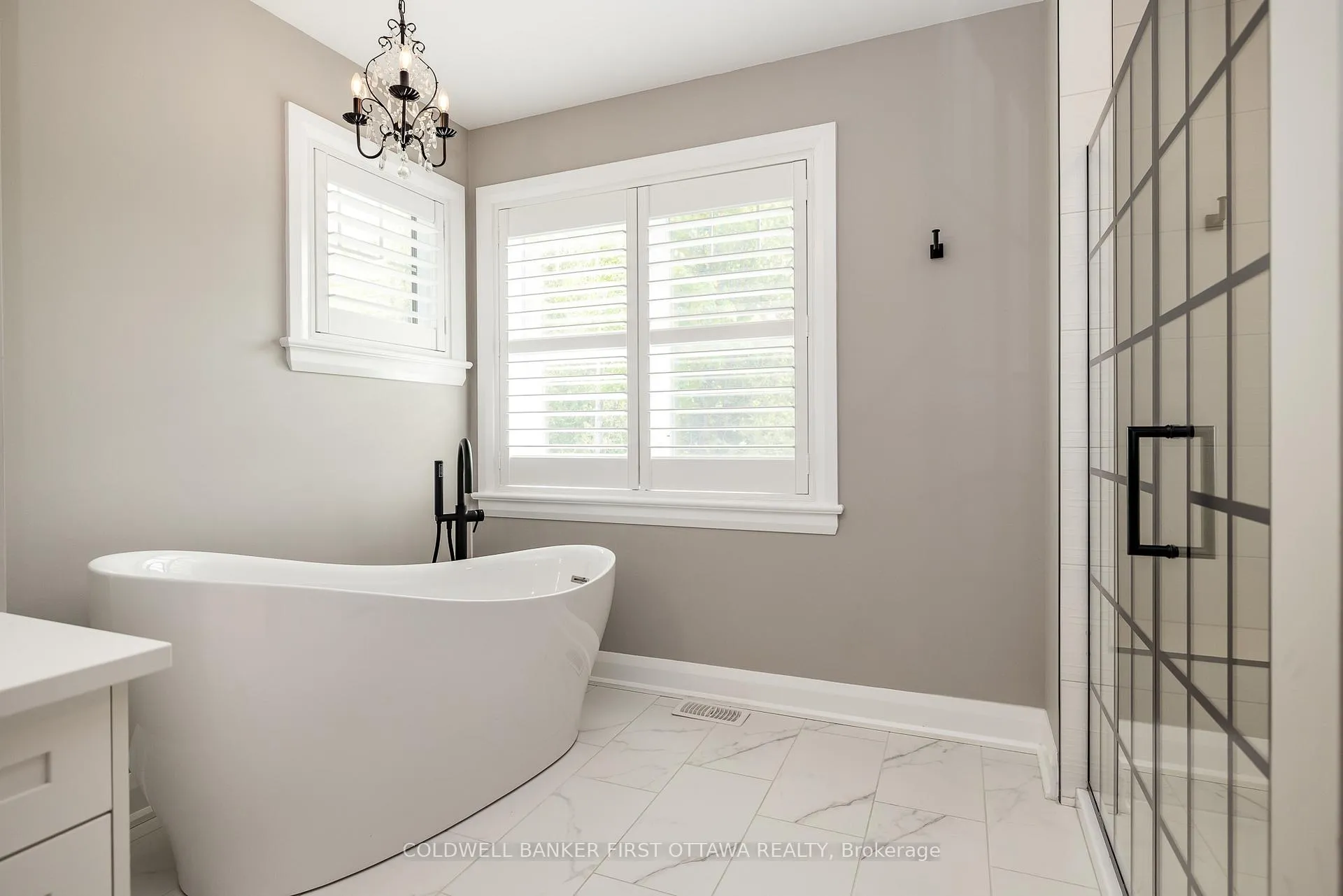 Photo 18 of 481 Sangeet Place, Ottawa, Goulbourn Twp From Franktown Rd/South To Rideau — HOMEH