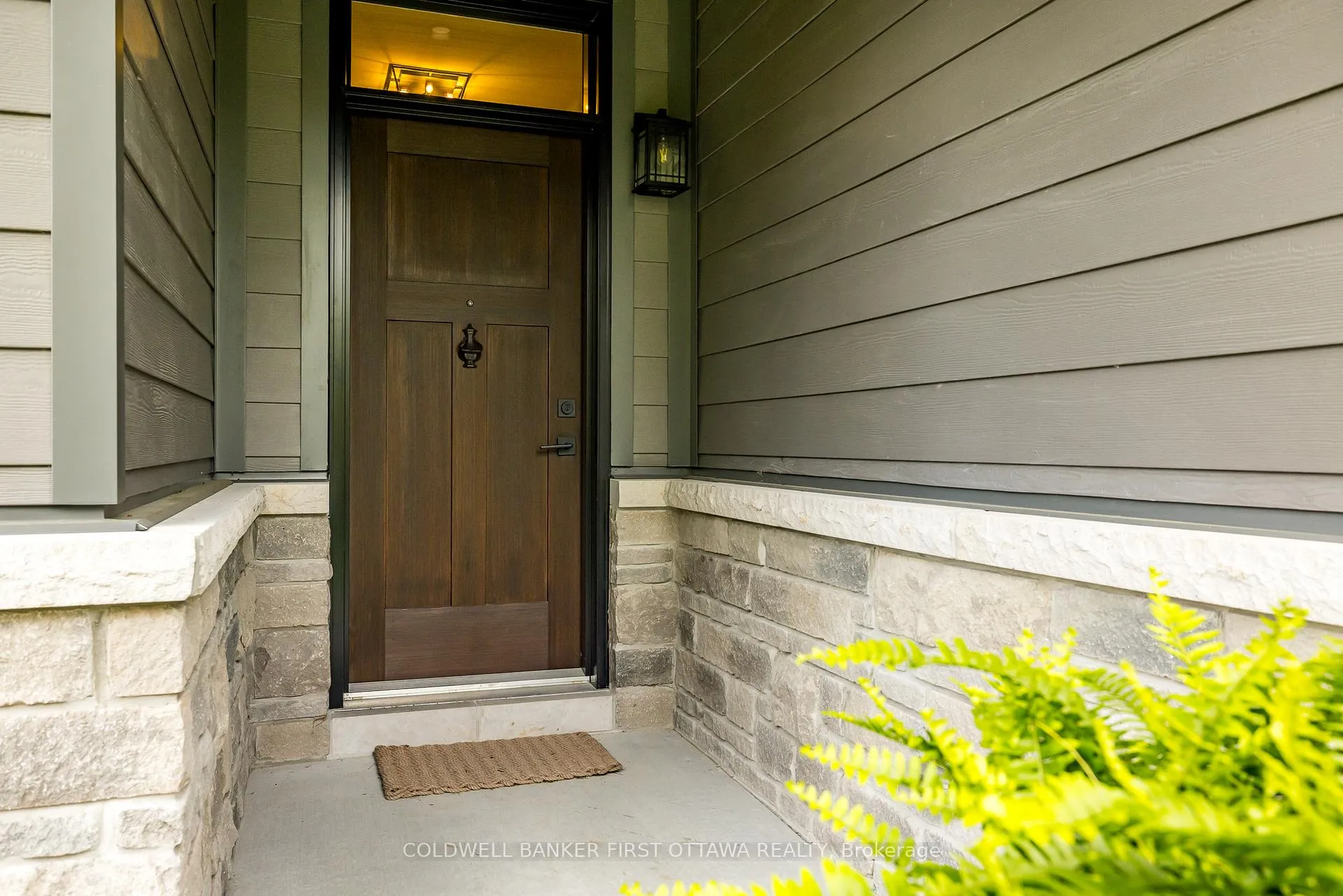 Photo 32 of 481 Sangeet Place, Ottawa, Goulbourn Twp From Franktown Rd/South To Rideau — HOMEH