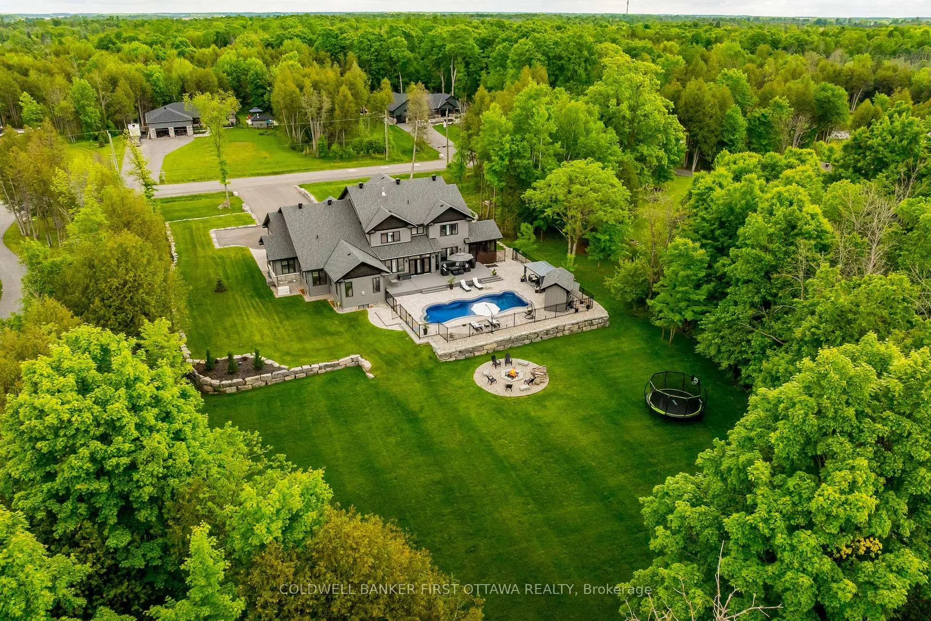 Photo 45 of 481 Sangeet Place, Ottawa, Goulbourn Twp From Franktown Rd/South To Rideau — HOMEH