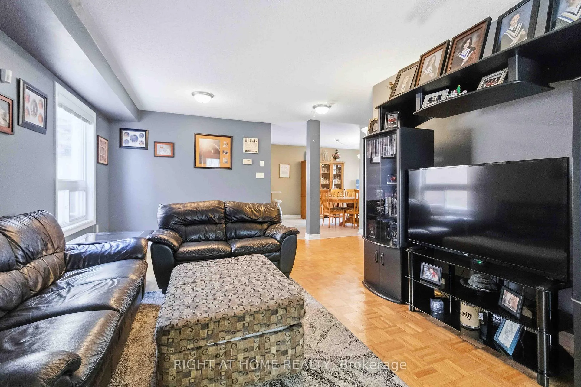 Photo 5 of 26 Courtsfield Crescent, Brampton, Fletcher's Meadow — HOMEH