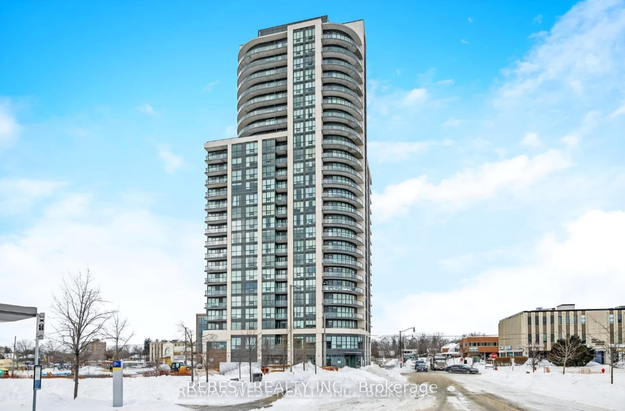 Front of Unit 1207, 15 Lynch Street