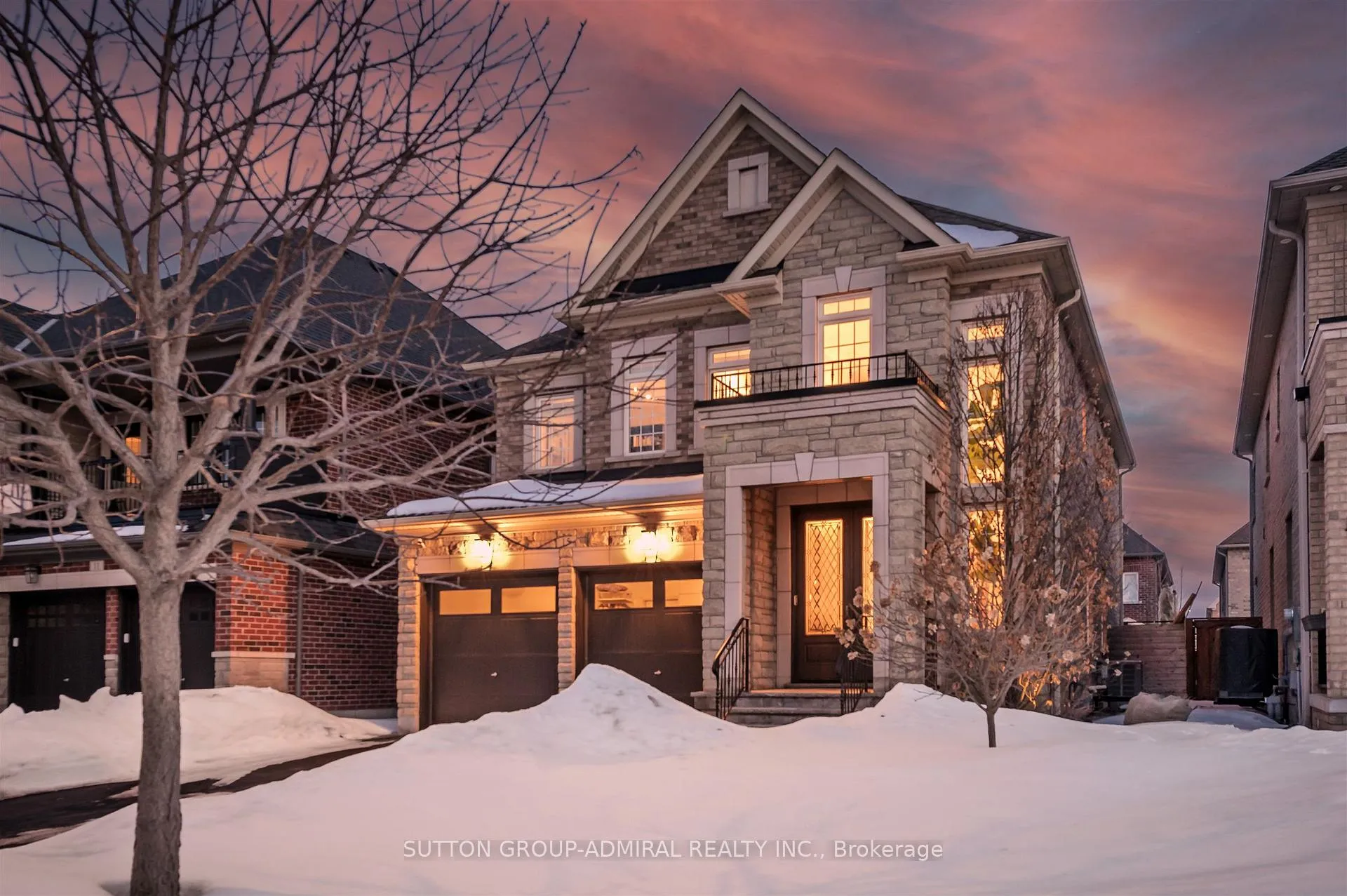 Photo 2 of 15 Stormont Trail, Vaughan, Vellore Village — HOMEH