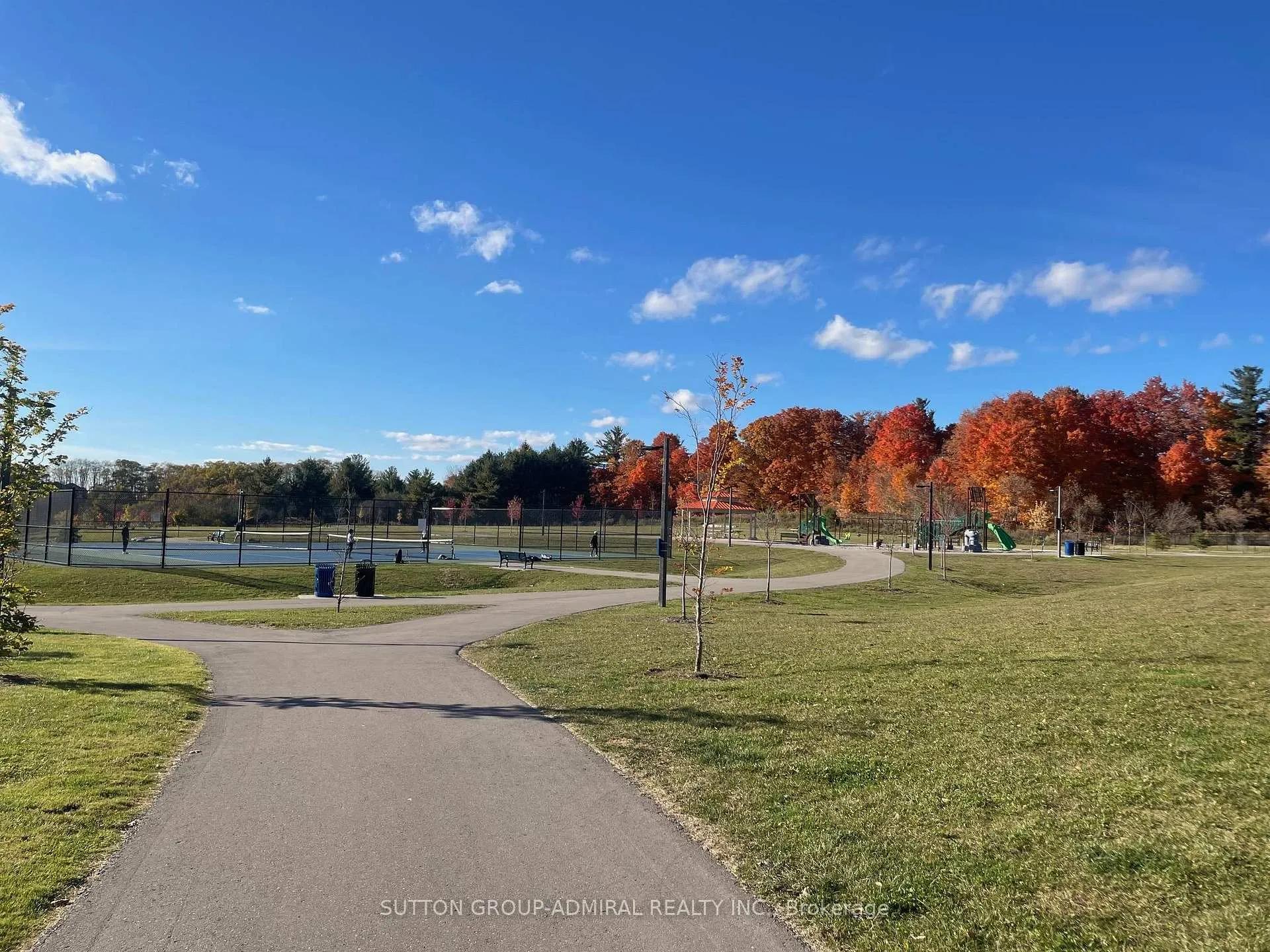 Photo 45 of 15 Stormont Trail, Vaughan, Vellore Village — HOMEH