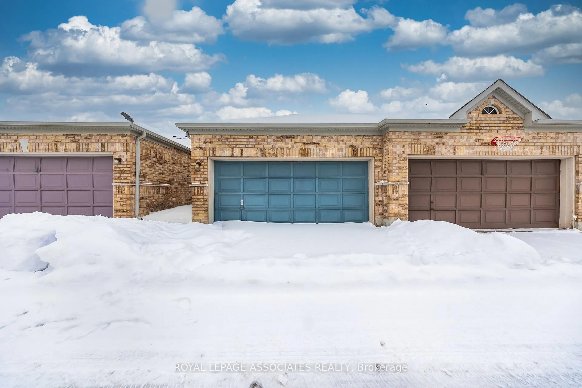 Photo 29 of 77 Andriana Crescent, Markham, Box Grove — HOMEH
