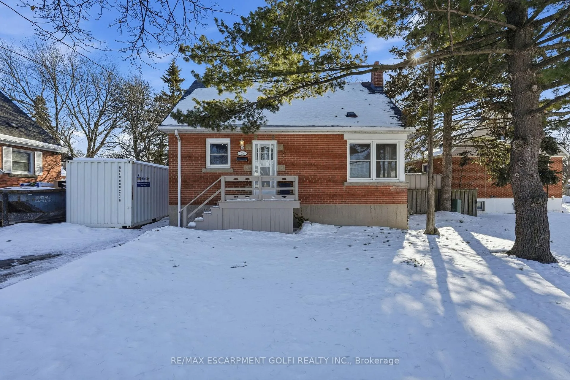 Photo 1 of 15 East 41ST Street, Hamilton, Sunninghill — HOMEH