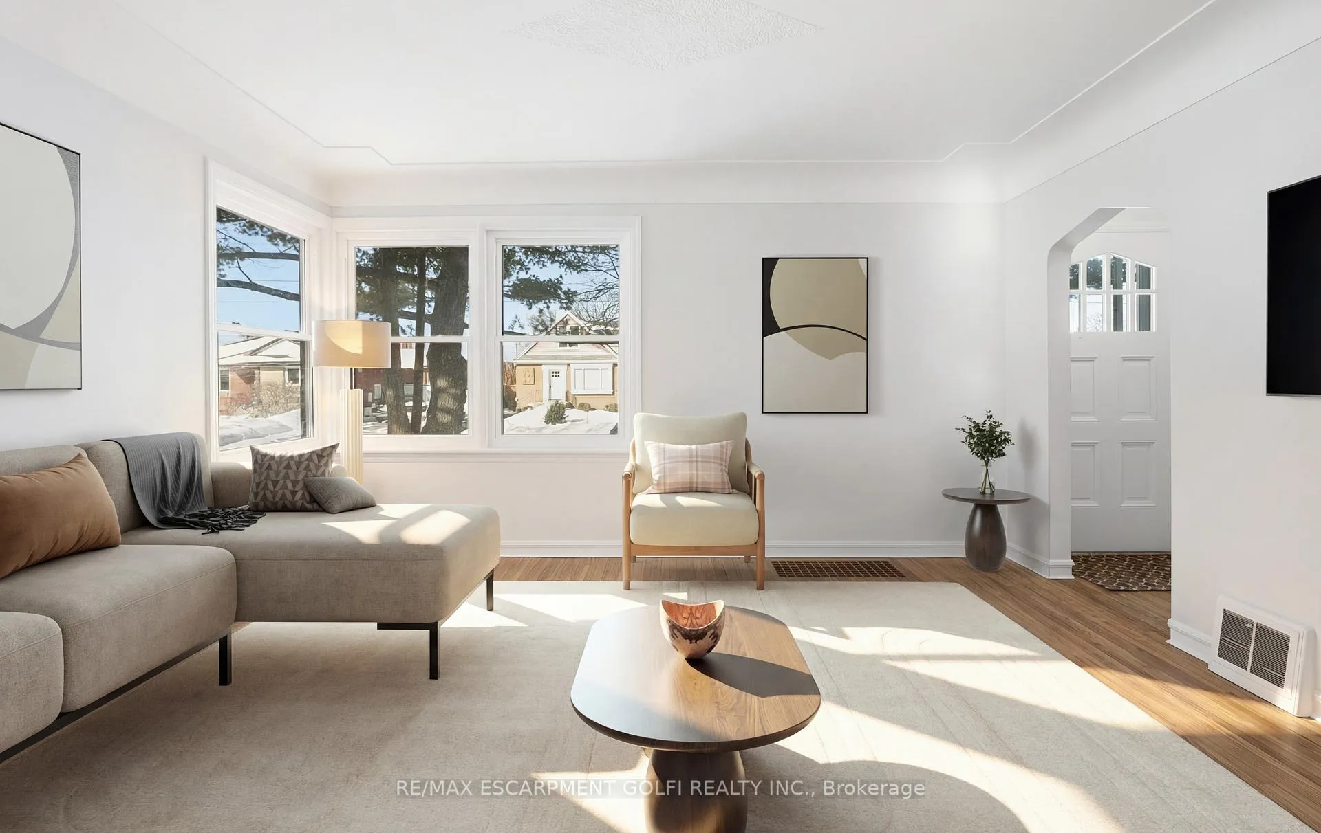 Photo 11 of 15 East 41ST Street, Hamilton, Sunninghill — HOMEH