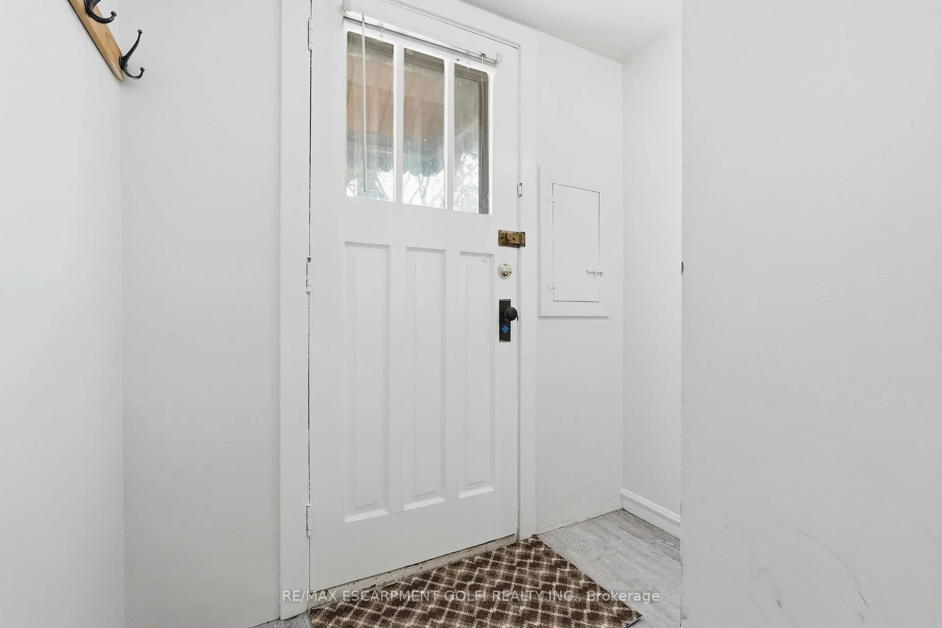 Photo 25 of 15 East 41ST Street, Hamilton, Sunninghill — HOMEH