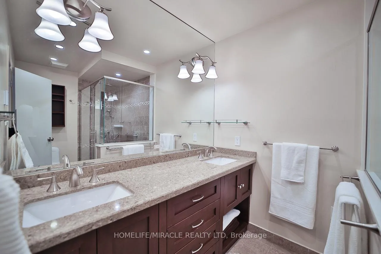 Photo 37 of 17 Ridgehill Drive, Brampton, Brampton South — HOMEH