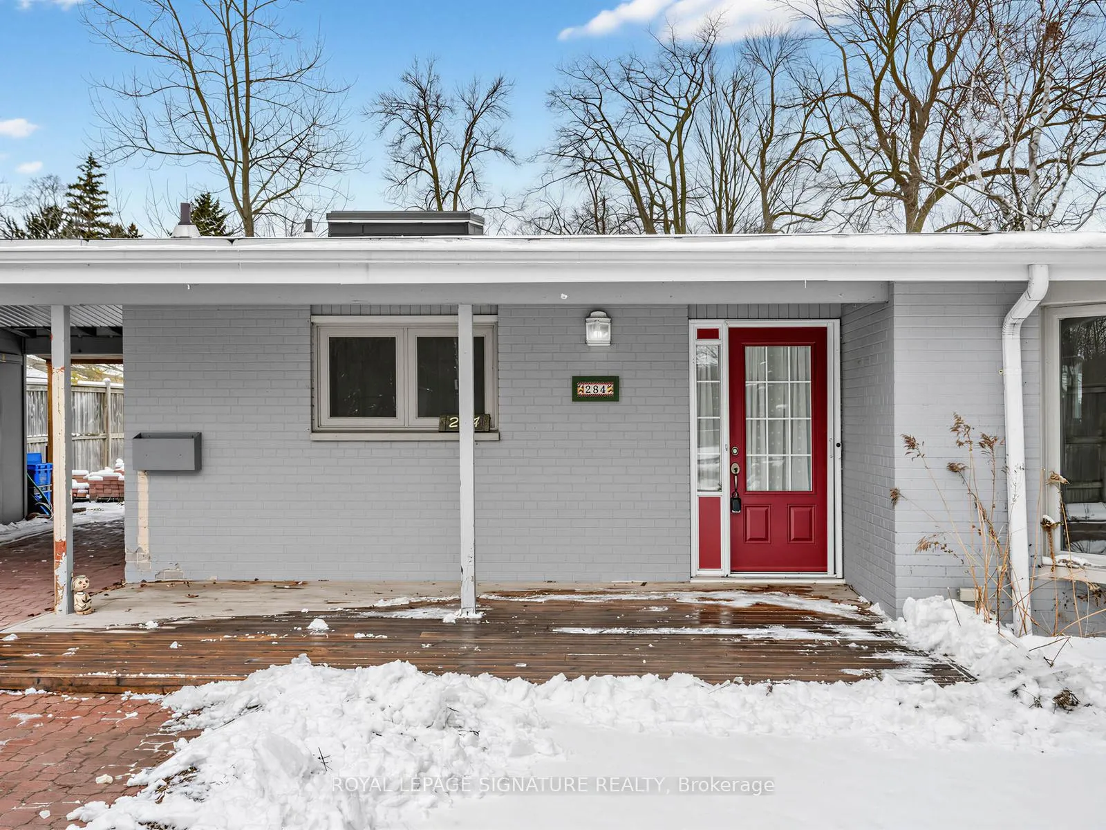 Photo 3 of 284 Guildwood Parkway, Scarborough, Guildwood — HOMEH