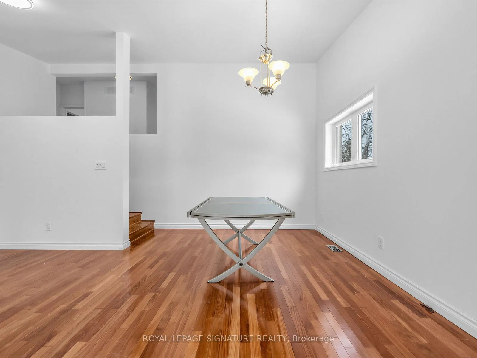 Photo 8 of 284 Guildwood Parkway, Scarborough, Guildwood — HOMEH