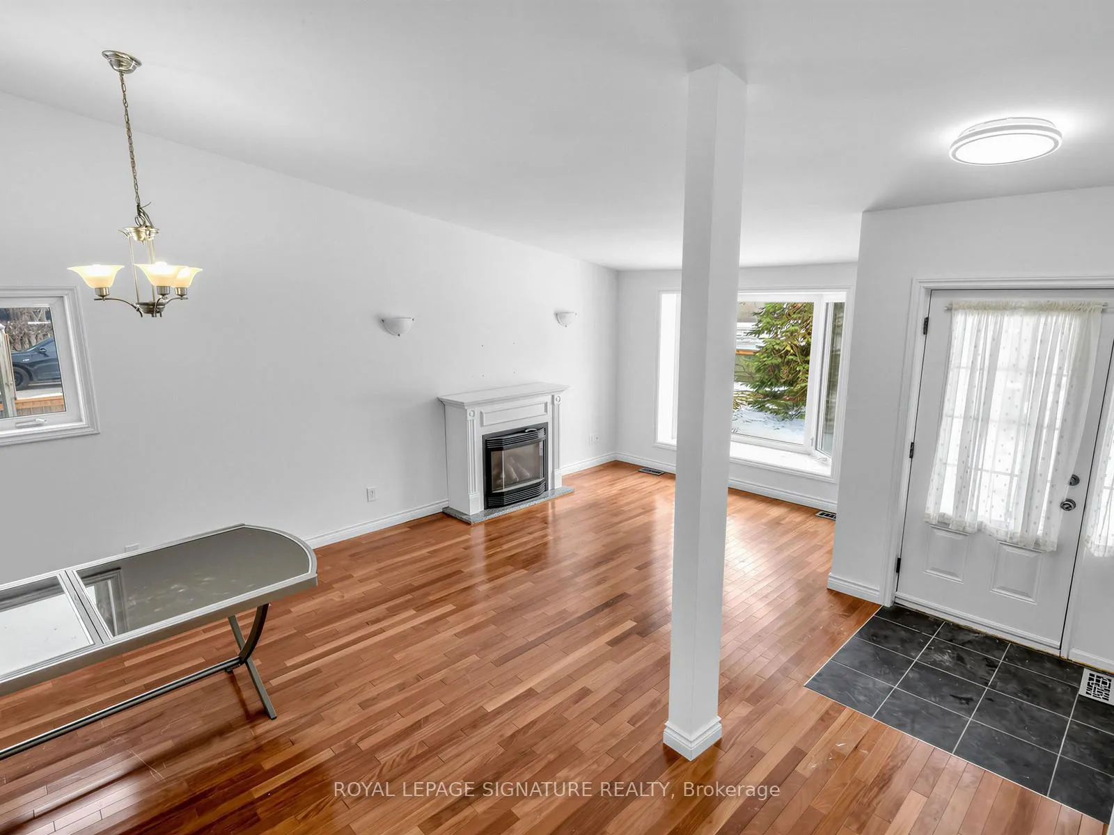 Photo 13 of 284 Guildwood Parkway, Scarborough, Guildwood — HOMEH