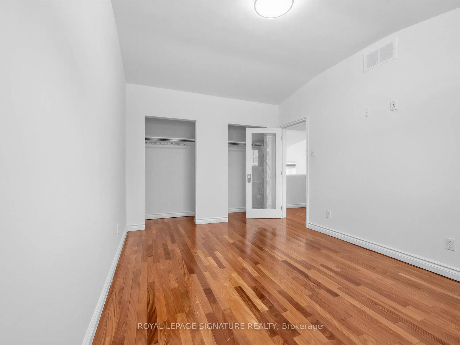 Photo 17 of 284 Guildwood Parkway, Scarborough, Guildwood — HOMEH