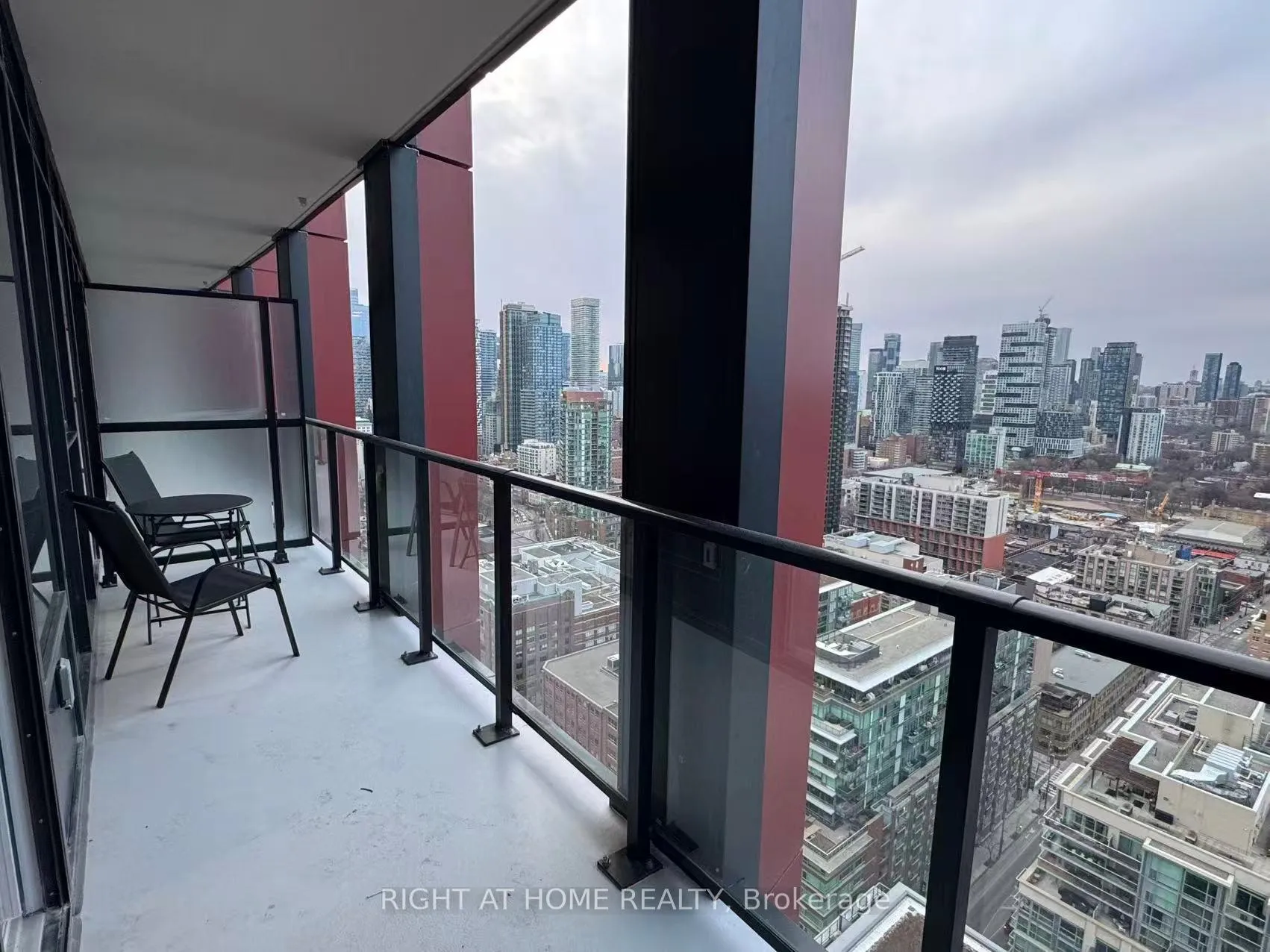 Photo 6 of Unit 3601, 180 Front Street E, Toronto, Moss Park — HOMEH