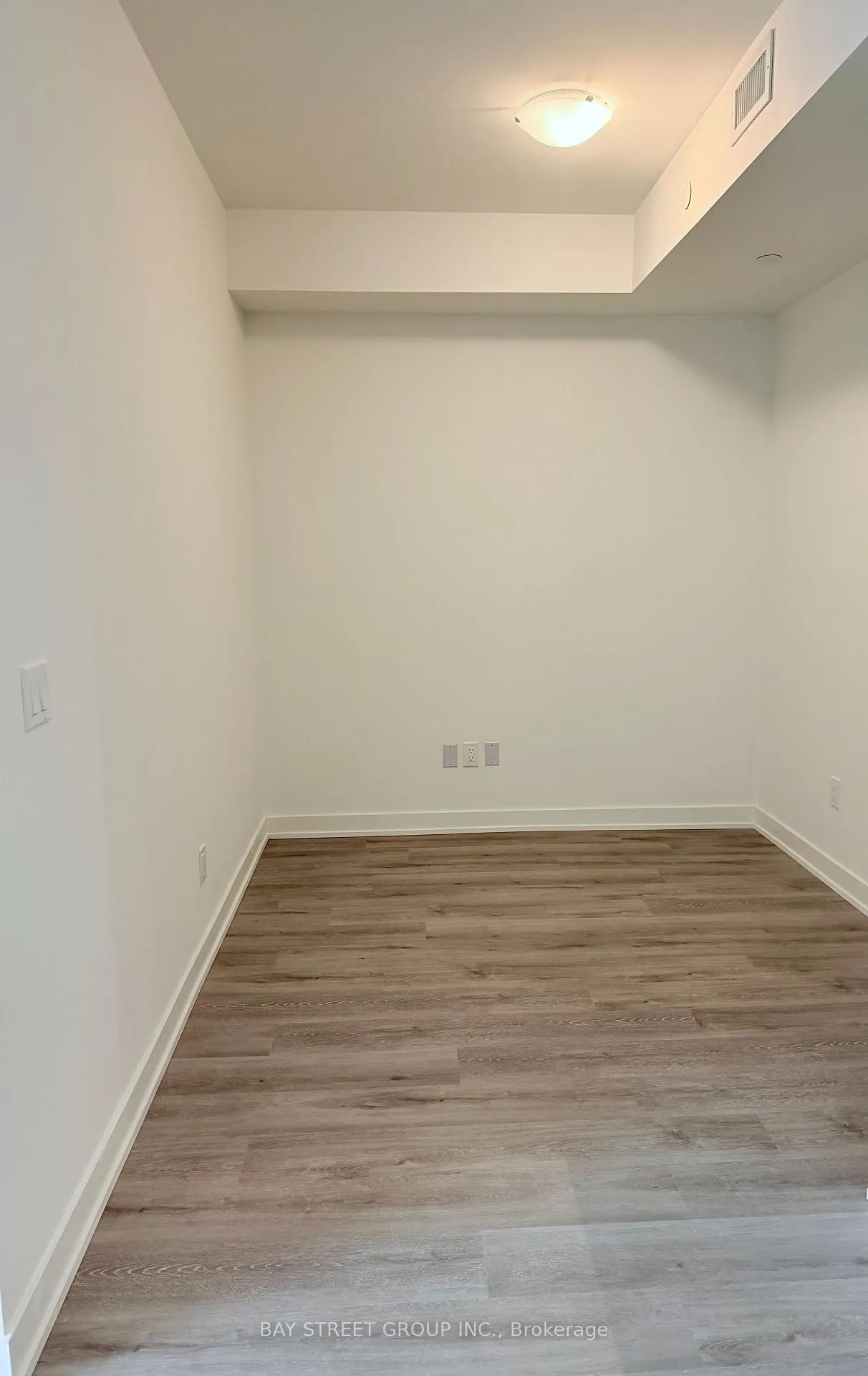 Photo 6 of Unit 211, 1010 Sandy Beach Road, Pickering, Bay Ridges — HOMEH