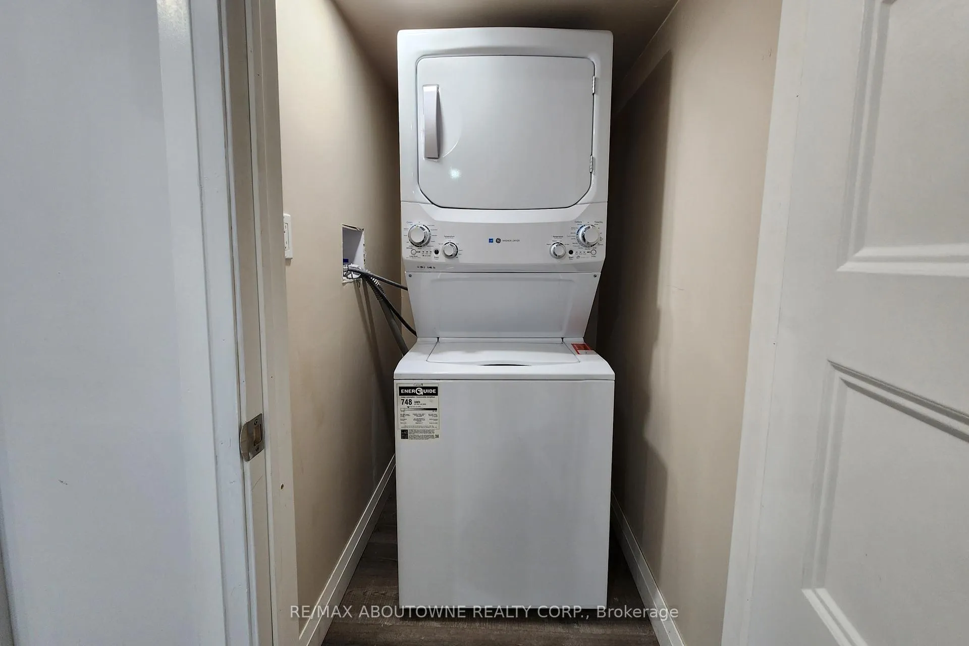 Photo 9 of 12 Ramsey Crescent, Hamilton, Ainslie Wood — HOMEH