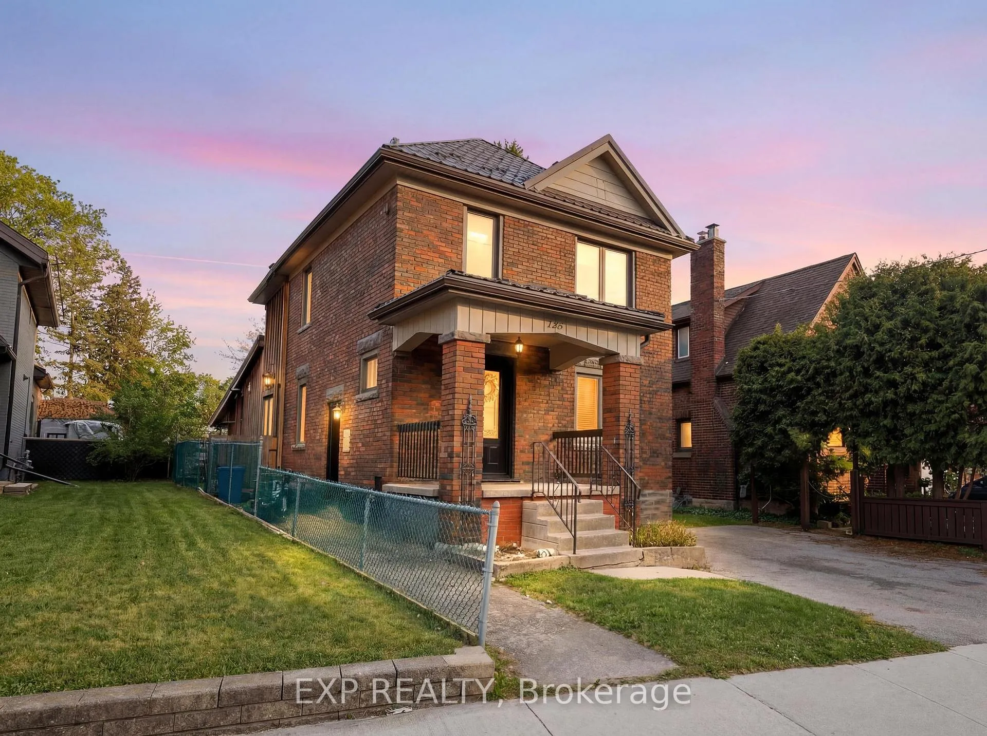 Photo 2 of 125 Wilhelm Street, Kitchener — HOMEH