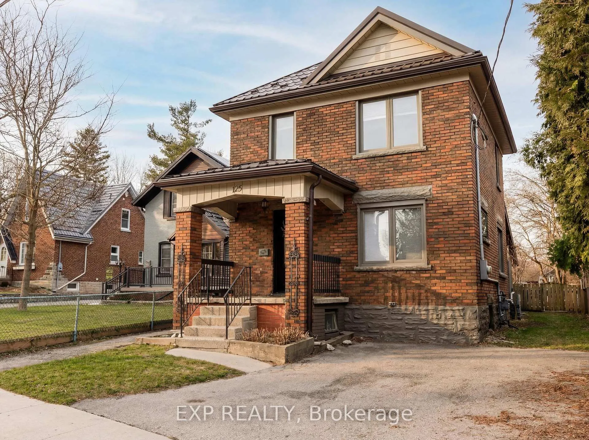 Photo 4 of 125 Wilhelm Street, Kitchener — HOMEH