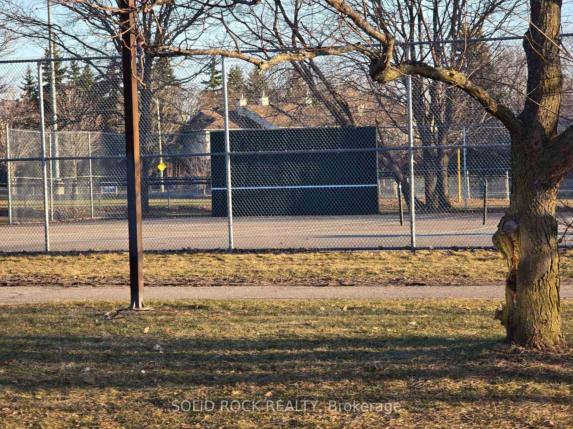 Photo 2 of Unit 418, 318 Lorry Greenberg Drive S, Ottawa, Hunt Club Park/Greenboro — HOMEH