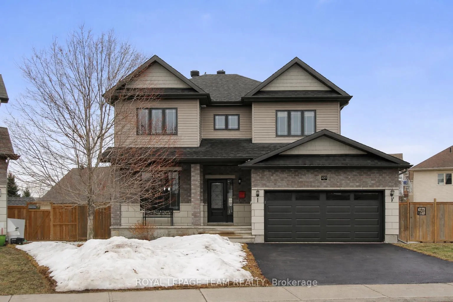 Photo 1 of 107 Francis Street, Carleton Place — HOMEH