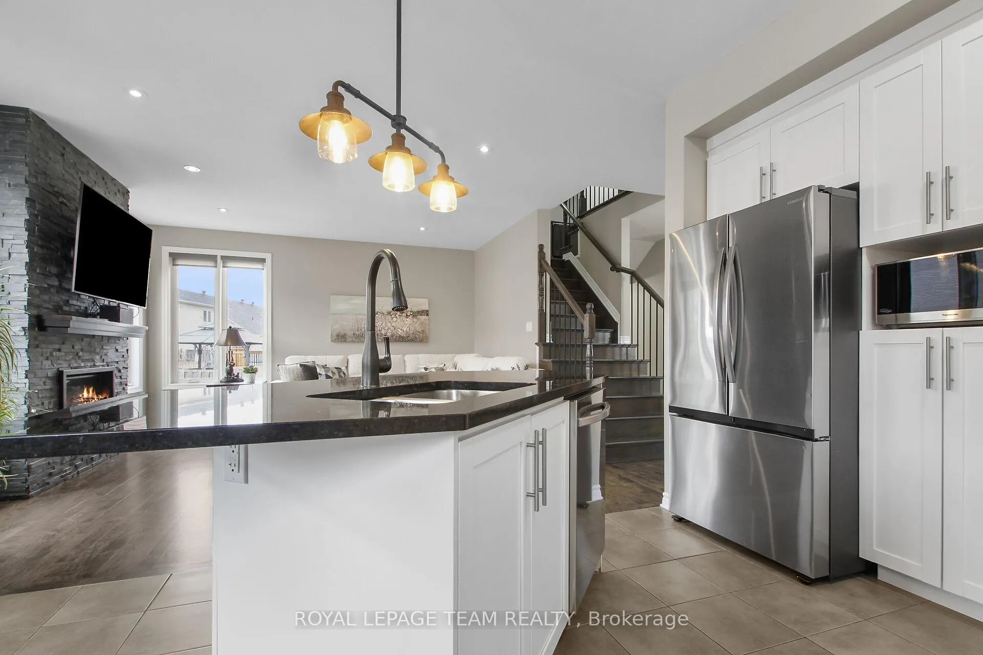 Photo 11 of 107 Francis Street, Carleton Place — HOMEH