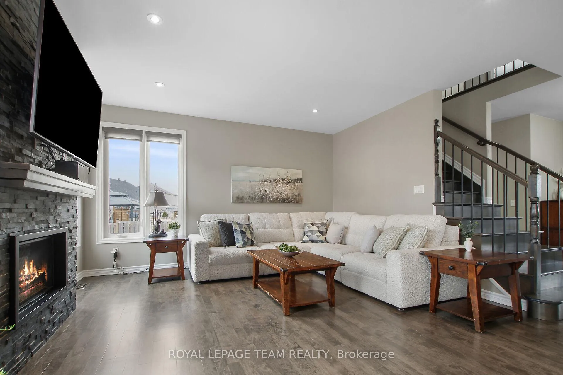Photo 15 of 107 Francis Street, Carleton Place — HOMEH