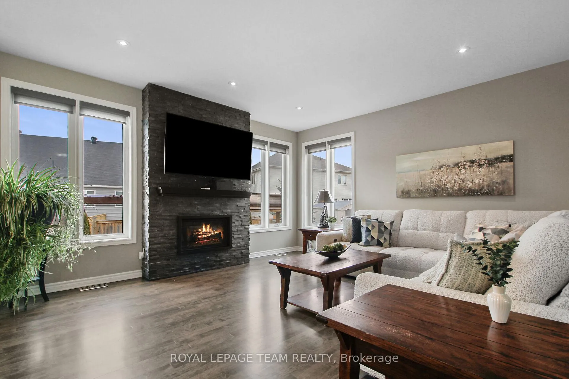 Photo 16 of 107 Francis Street, Carleton Place — HOMEH